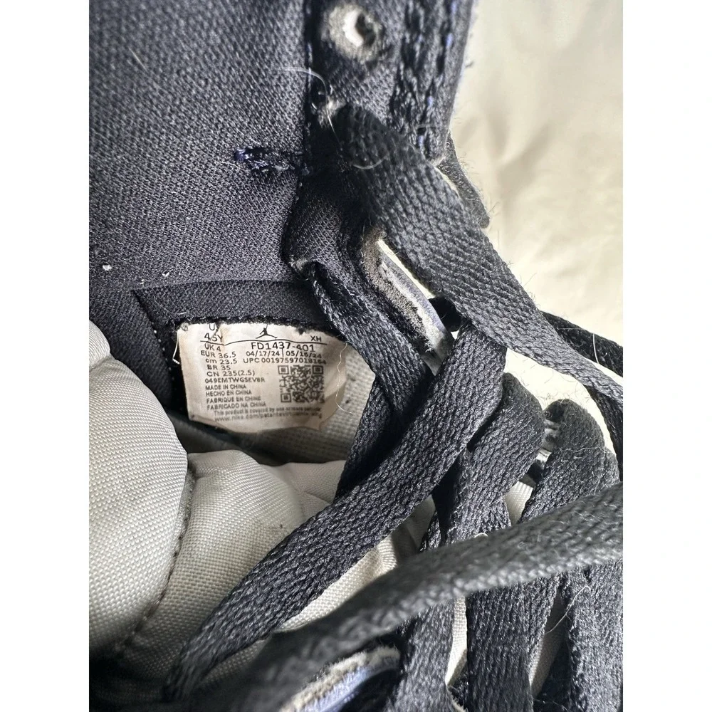 Size 4.5 Y - Jordan 1‎ Mid Armory Navy 2021